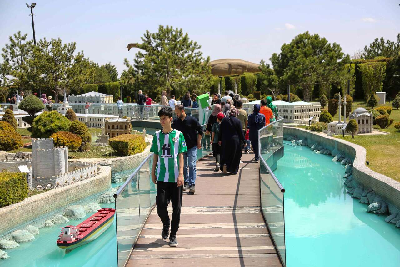 Konya’da öğrencilere karne hediyesi! İki gün sürecek şenlik başlıyor 8
